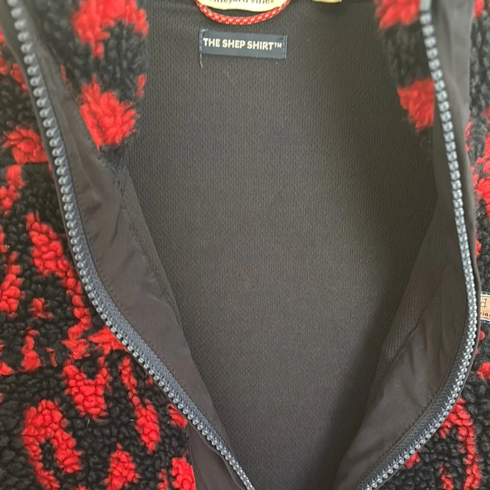 EUC - Vineyard Vines Red and Navy The Shep Shirt - Picture 11 of 11